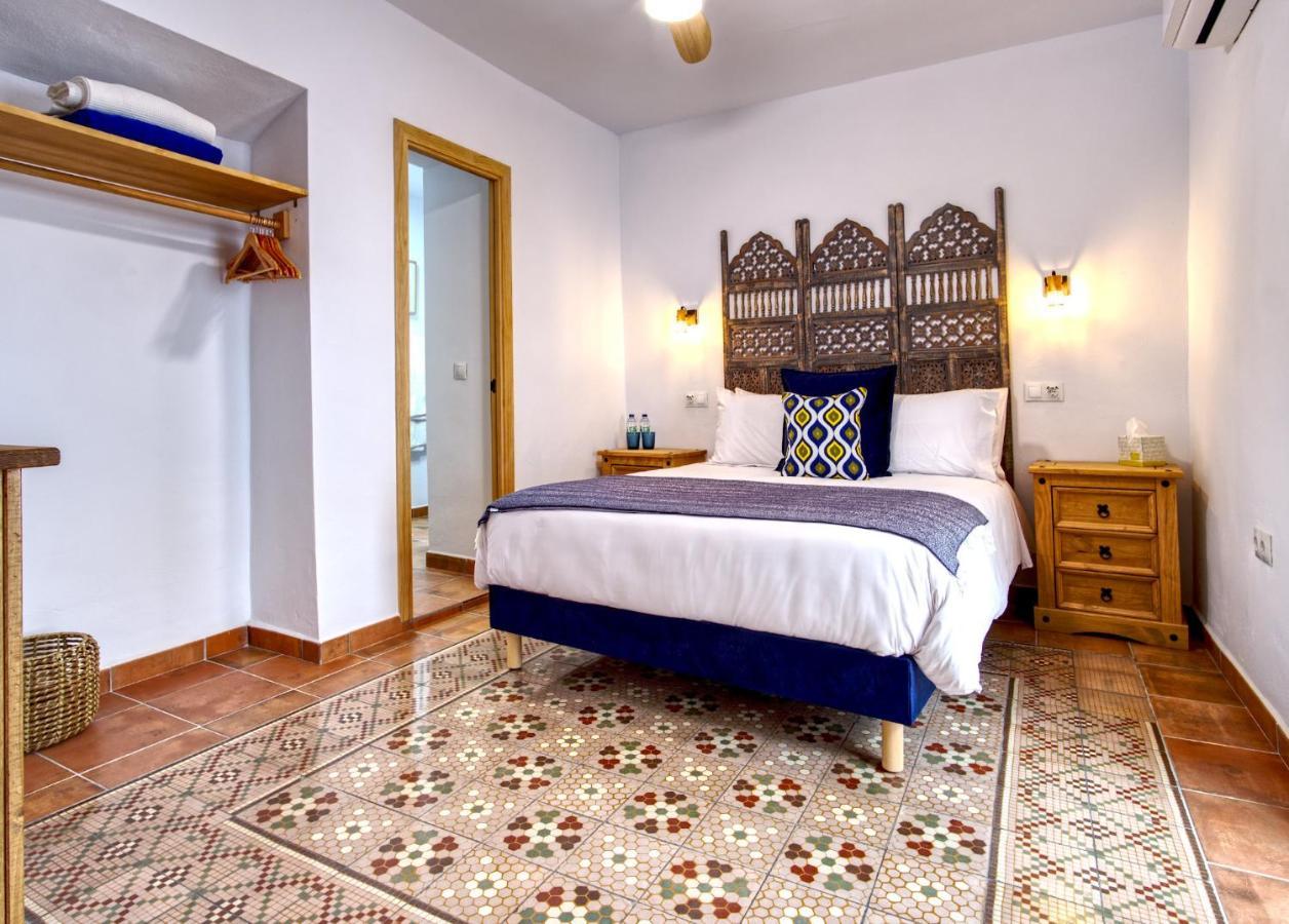 Bed and Breakfast La Vieja Botica Canillas de Aceituno Esterno foto